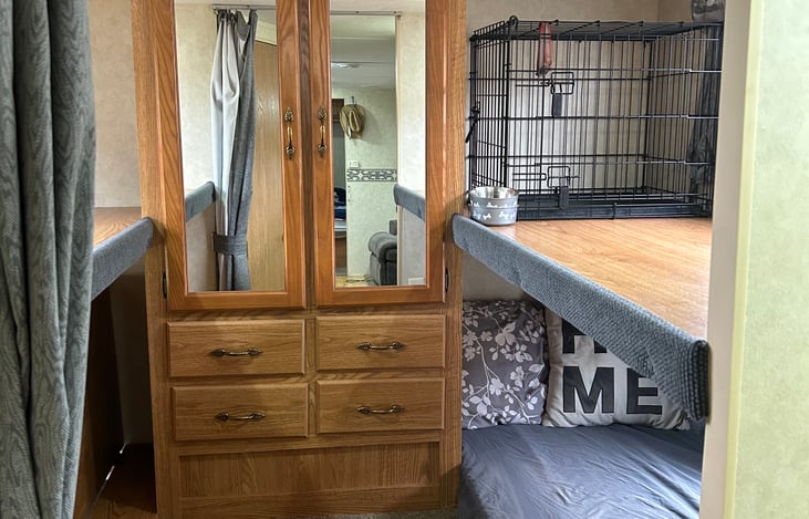 Picture of the bunkhouse it can sleep floor but we always only use too it gets too crowded