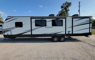 Cruiser Embrace EL310