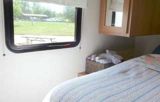 All-Inclusive Experience - 34' 2022 Avenger 27DBS