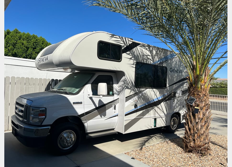 Class C Motor Home rentals in Thousand Palms