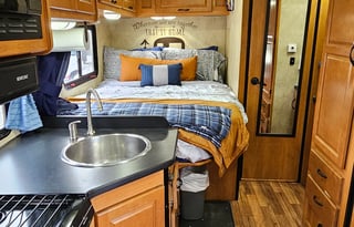 Thor Majestic 23a Moab - Unlimited Miles