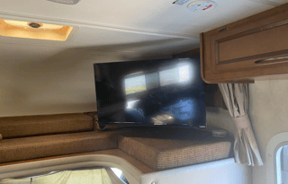 Delilah The 25 ft. Thor Chateau RV Rental