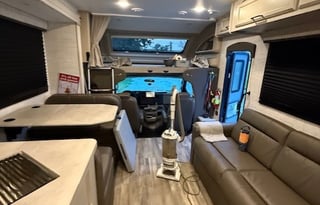 Hocking Hideaway | Sleeps 7 | Bunks