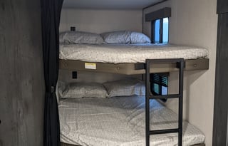 2022 Keystone RV Hideout 272BH