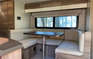 2019 Entegra Coach Qwest 24L