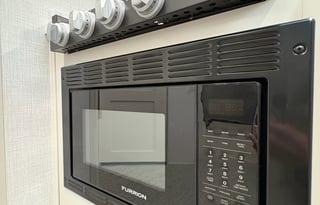 NEW 2026, Altitude 31W: Sleeps 8 all extras