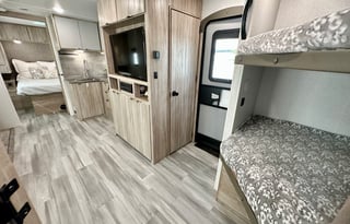 2024 Winnebago Minnie 2301BHS