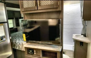 2021 Grand Design Momentum G-Class 21G