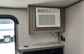 2023 Dutchmen RV Coleman Rubicon 1200RK