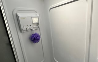 GET IN AND GO! 35' Class A 2020 Winnebago Vista