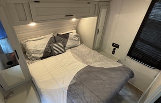 Welcome to the Silver Salem! Delivery only