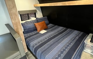 Out South Rentals - ‘22 Keystone Springdale 1760BH