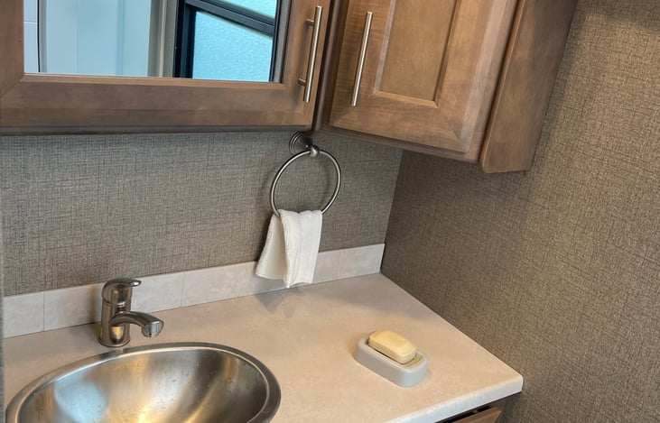 Nice faucets and sinks in both bathrooms