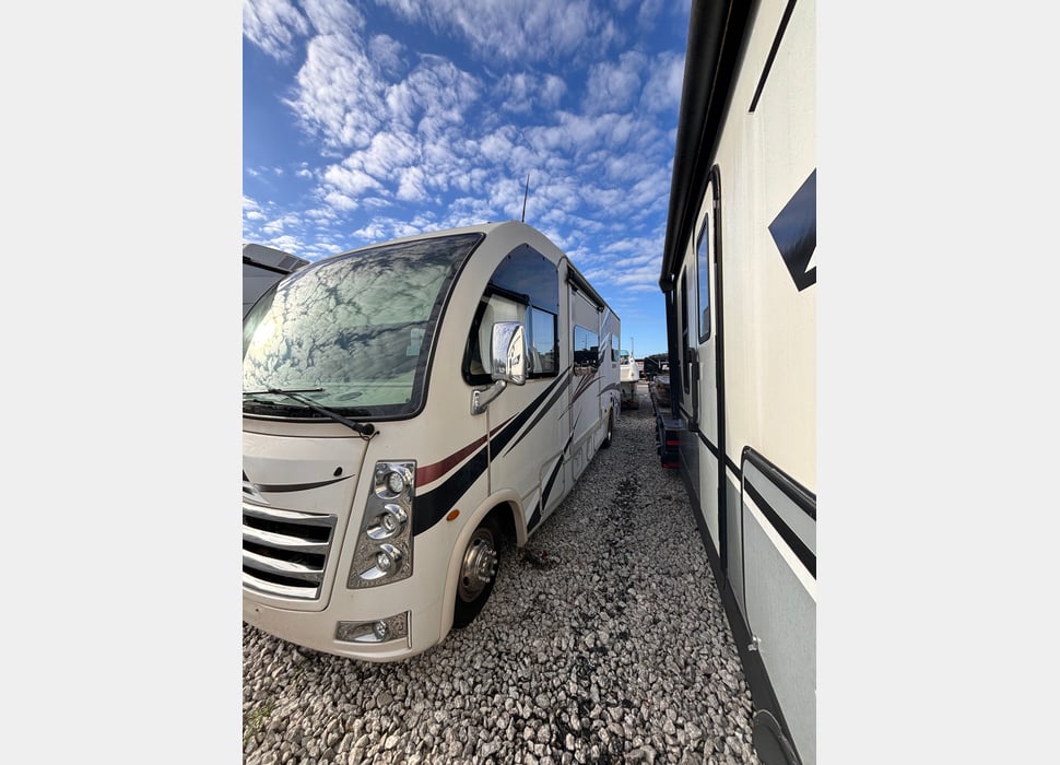 Class A Motor Home rentals in Tavares