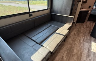 The Lakeside Bunkhouse