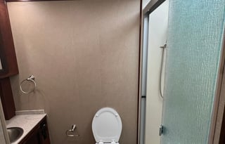 2017 Fleetwood Storm 36F - Bunk Beds!!!