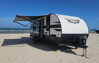 Wakeup to the sounds of the beach at your doorstep