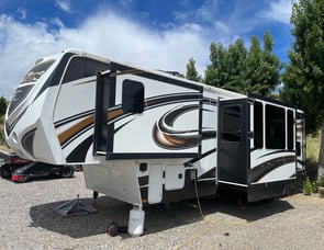 Keystone RV Fuzion 310
