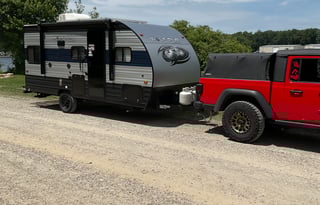 Solar powered off grid camper! Stay anywhere!
