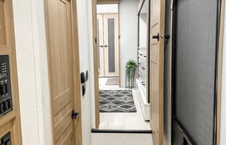 2025 Forest River 5th Wheel Sandpiper 3800RK