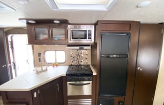 Cherokee Gray - sleeps 6 w/pvt queen & bunks