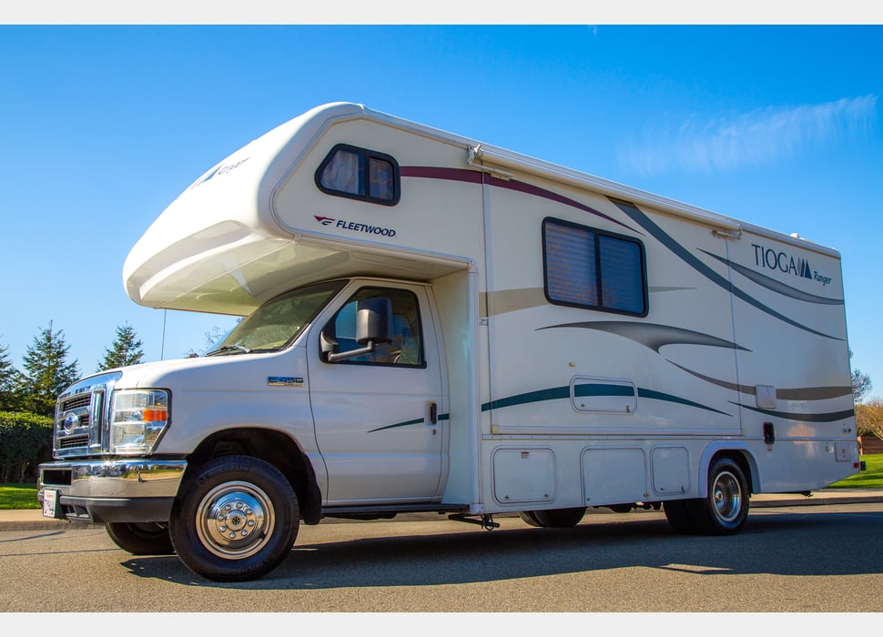 Class C Motor Home rentals in Modesto