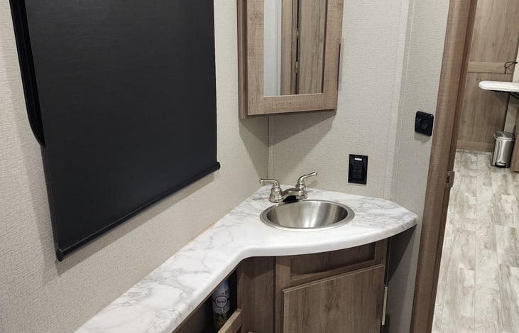 Bathroom sink and counter