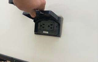 The Escape Pod - Rental RV