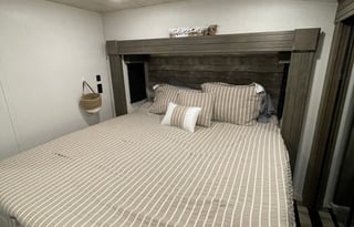 2021 Keystone Cougar 368MBI Fifth Wheel