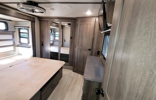 Vet Owned Grand Design - Loaded & Pet Friendly
