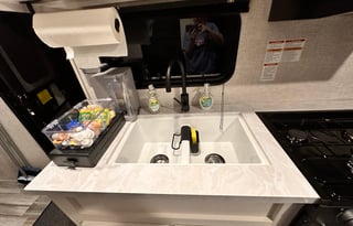 TWO HEARTS, ONE CAMPER: MOUNTAIN VIEWS