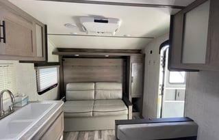 19ft 2022 Gulf Stream RV Enlighten