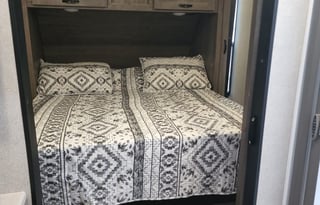 2021 Forest River RV Vibe 33BH