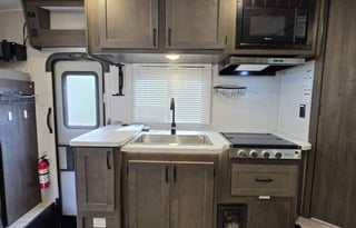 Fireside RV 2023 Coachman Leprechaun 230FS LMI1769