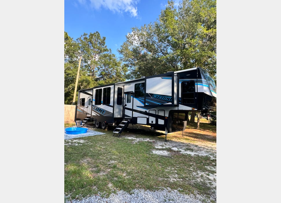 Fifth Wheel rentals in Dothan