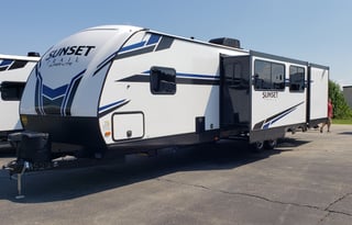 2021 Crossroads RV Sunset Trail