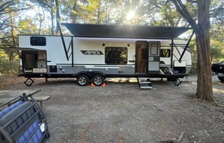 2023 Coachmen RV Apex Ultra-Lite 300BHS