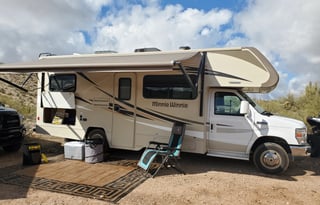 2016 Minnie Winnie Getaway