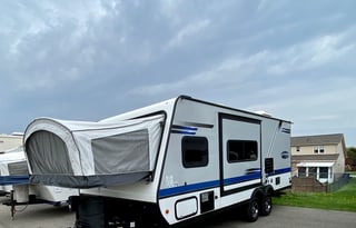 2019 Jayco Jay Feather X23B