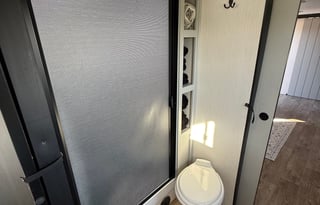 Cozy Shore Stays at its best!