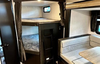 Life is better at the campsite! Pet Friendly