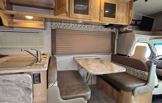 Explore in Comfort - Pet Friendly & Fully Stocked!