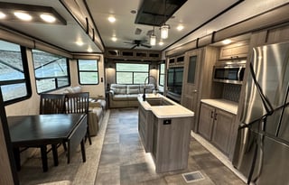 Luxurious Camping in a 2022 Crossroads Cameo