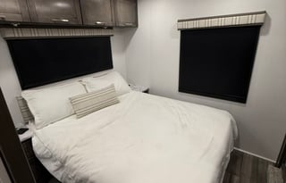 2026Entegra Esteem 31F *sleeps 10*UNLIMITED MILES*