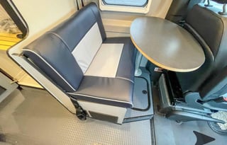 4WD All-Season "Jane" UNLIMITED MILES + Starlink