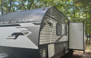 2022 Heartland Trail Runner 255RL
