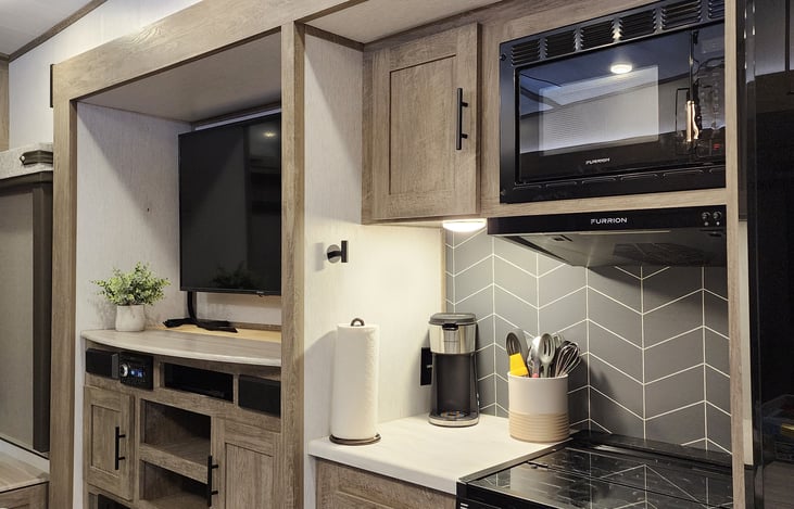 Fully equipped kitchen