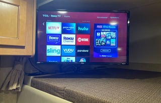 27 Foot Thor Motor Coach