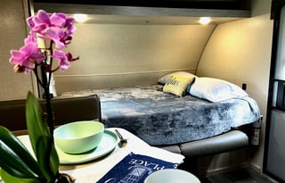 Perfect Bunk House! 4 beds and under 5000 lbs