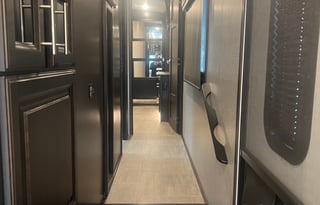 Family Camper:Sleeps 8/2Bed Rm/3Beds & Delivered